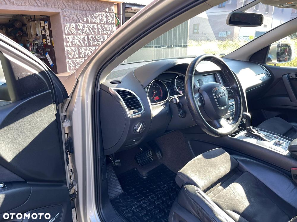 Audi Q7 3.0 TDI Quattro Tiptronic - 15