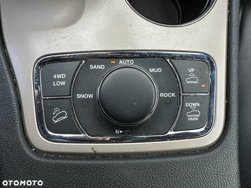 Jeep Grand Cherokee 3.0 CRD Limited - 26
