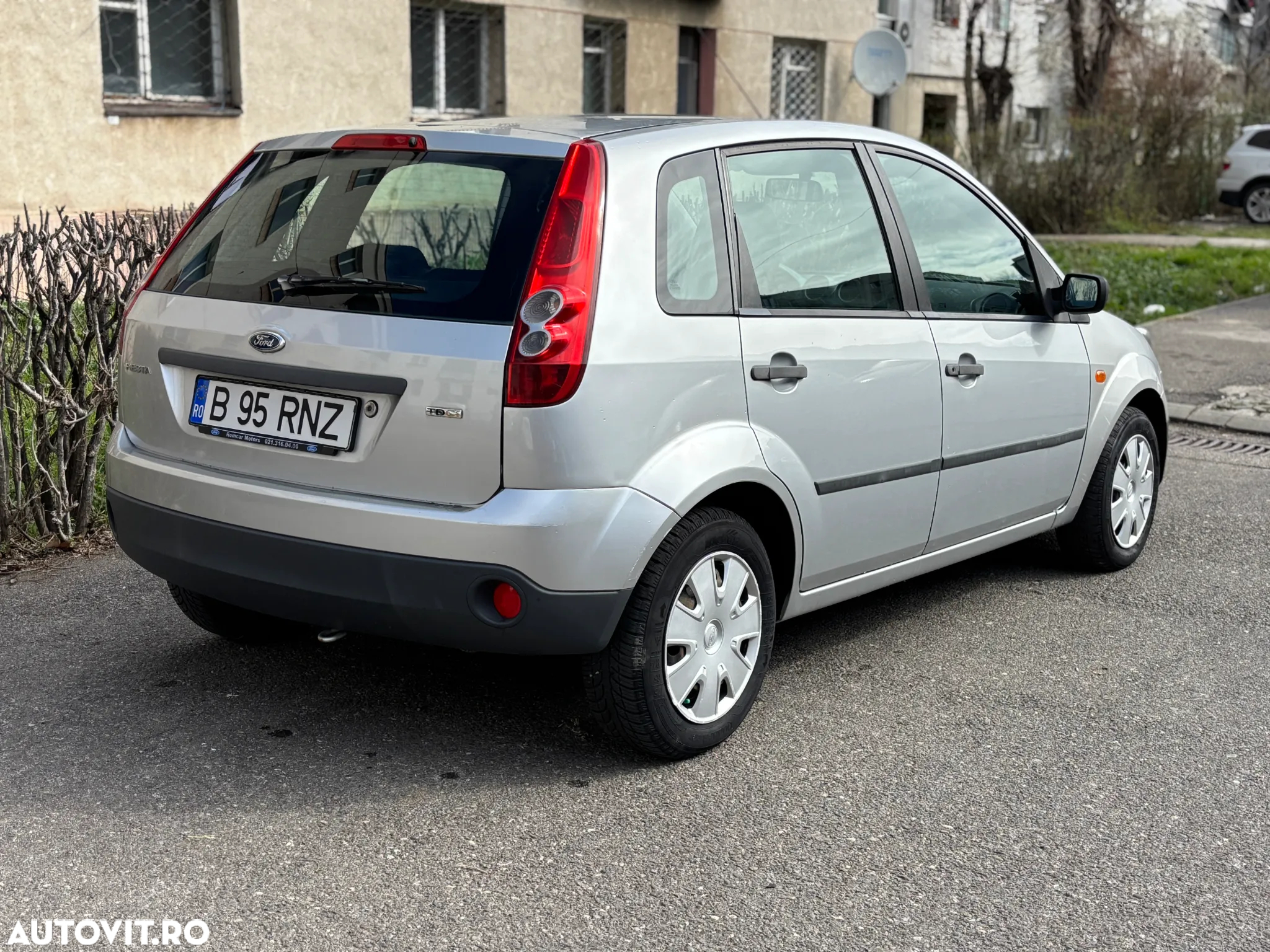 Ford Fiesta 1.4 TDCi Comfort - 3