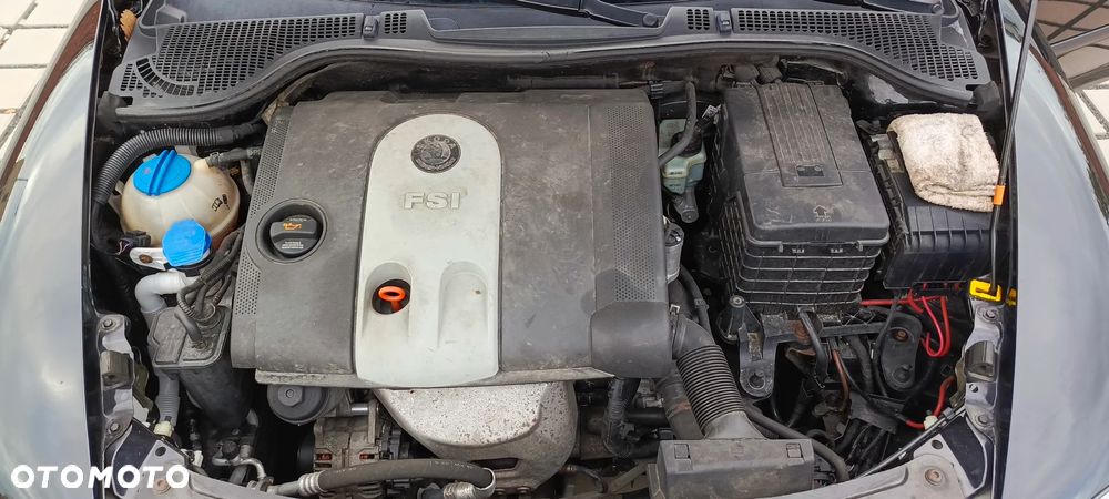 Skoda Octavia 1.6 FSI Ambiente - 4