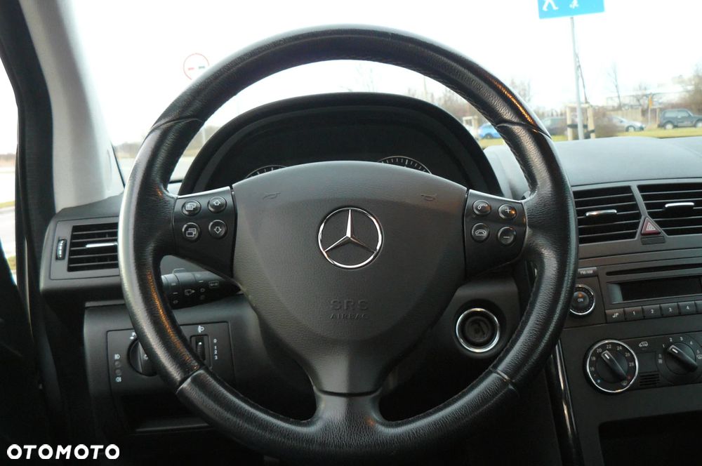Mercedes-Benz Klasa A - 22