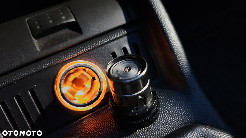 Opel Corsa 1.2 16V Comfort - 22