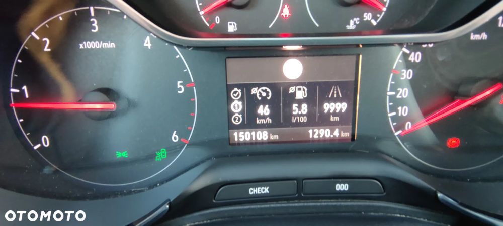 Opel Grandland X 1.6 D Start/Stop Business INNOVATION - 24