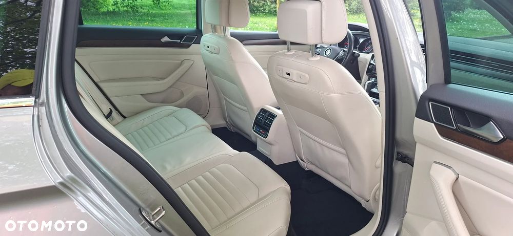 Volkswagen Passat 2.0 TDI BMT Highline DSG - 8