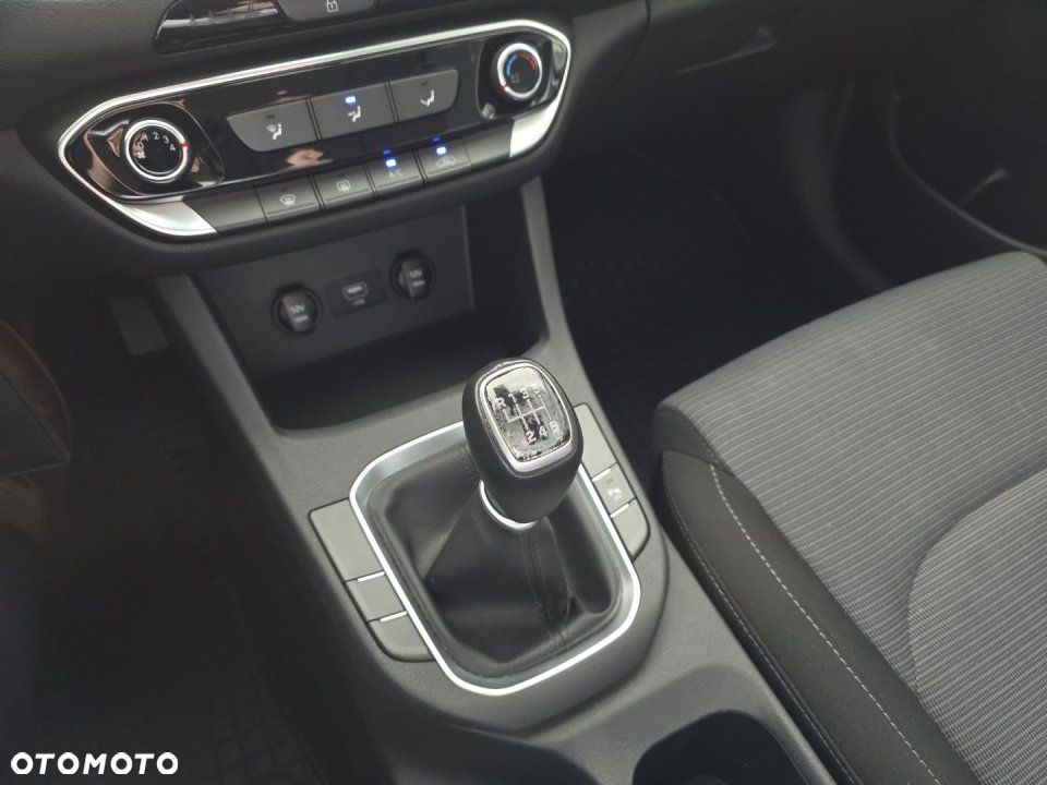 Hyundai i30 - 17