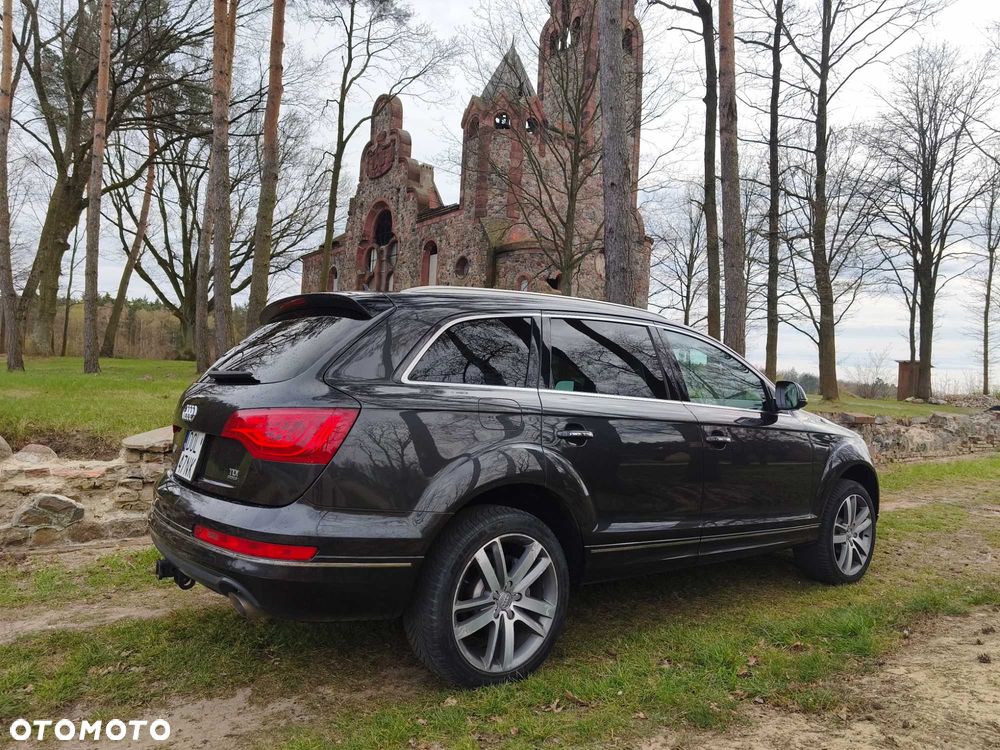 Audi Q7 - 2