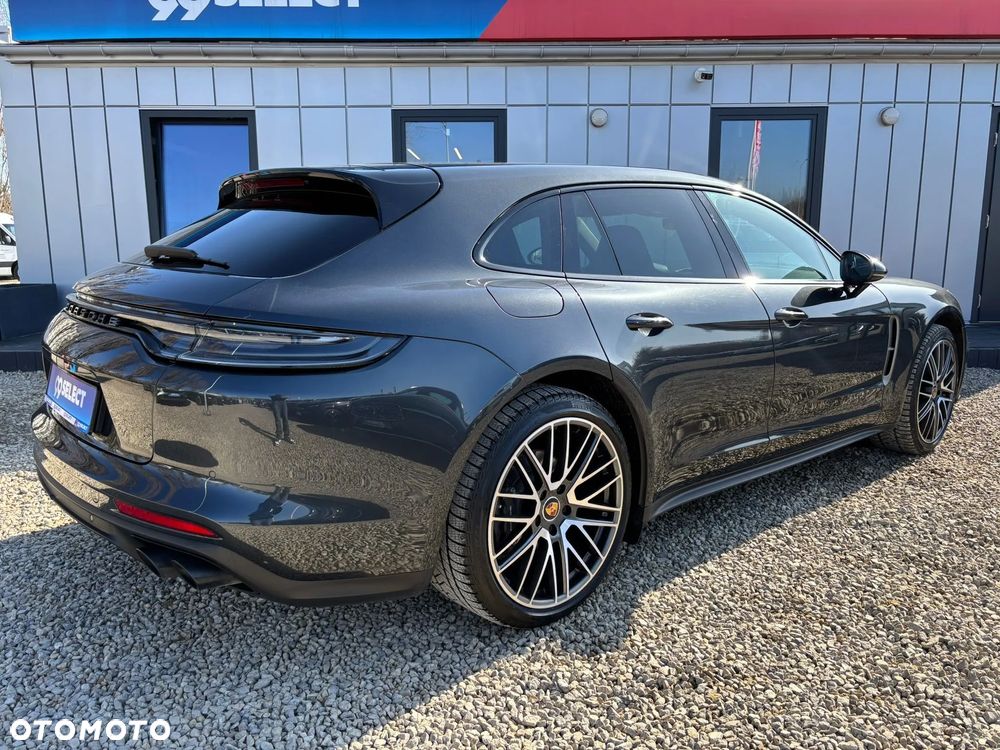Porsche Panamera 4 Platinum Edition - 5