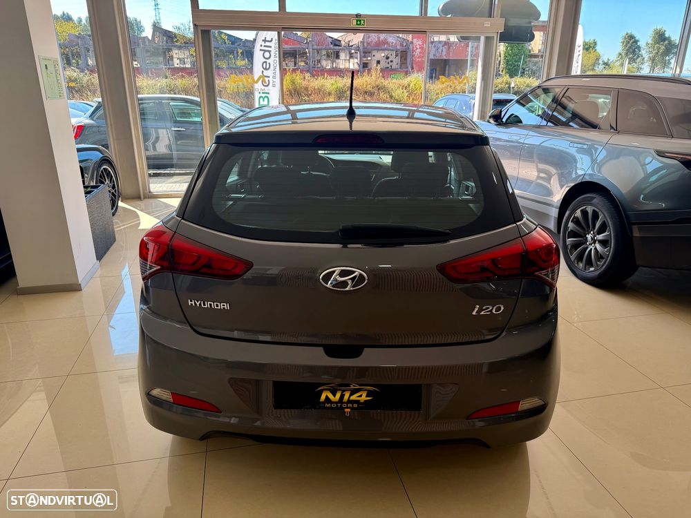 Hyundai i20 1.1 CRDi Comfort - 7