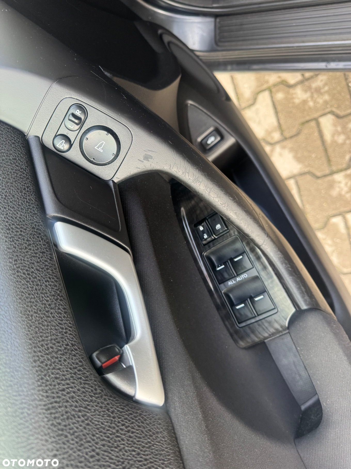 Honda Accord 2.0 Executive - 11