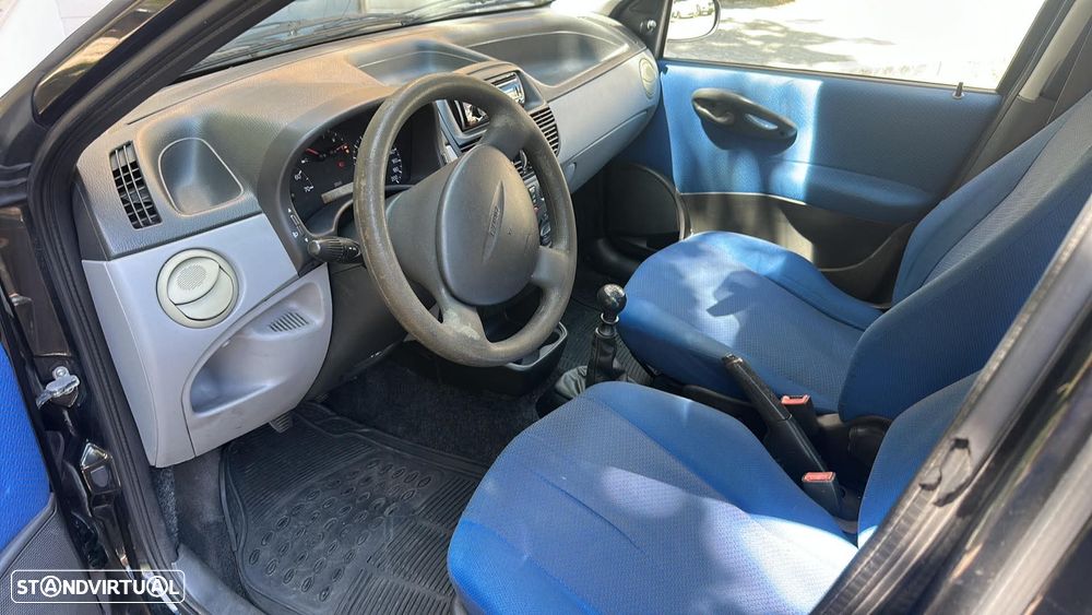 Fiat Punto 1.2 ELX - 10