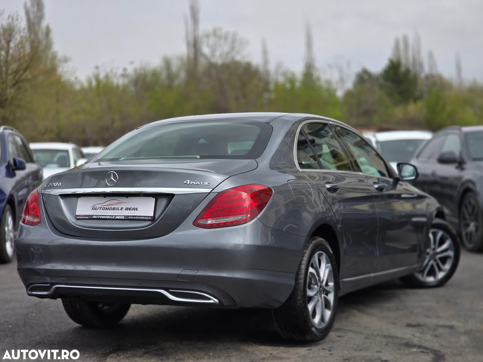 Mercedes-Benz C 220 d 4Matic T 7G-TRONIC Avantgarde - 4