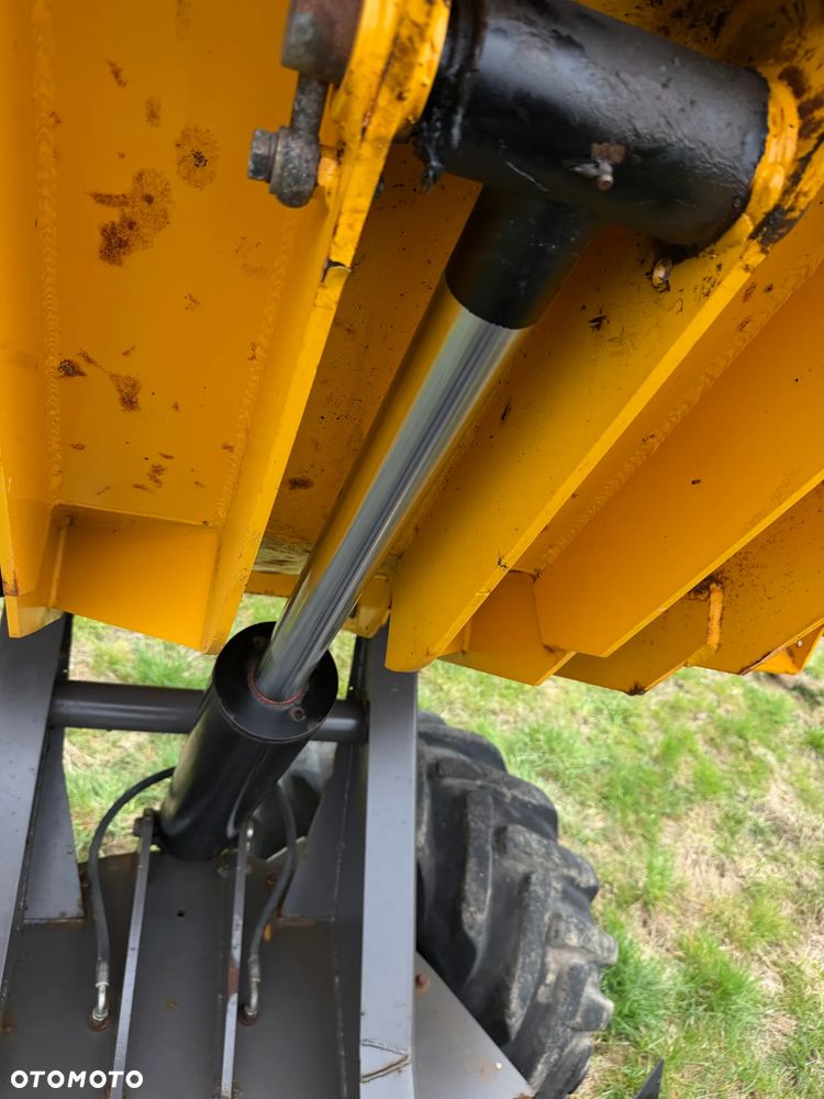 Terex Mecalac TA6s Wozidło wózek z Obrotową Kolebą. 6ton ładowność. 4x4. Silnik Perkins 80KM 4 cylindry. 1900 mtg. 2021 rok. Kamera z wielkim Ekranem! Jazda Rewers 3prędkości. Maszyna jak Nowa z Norweskiego Gospodarstwa! Ani deka luzów i wycieków! Hydrostatic. Pełny Oryginał. Hamulce brzytwa. Serwisy w DEKRA. Maszyna Woziła lekkie ładunki. Praktycznie zerowe zużycie. Wielka Okazja. Wszystko w pełnym Oryginale. Opony Oryginał wszystkie z 2020roku. - 16