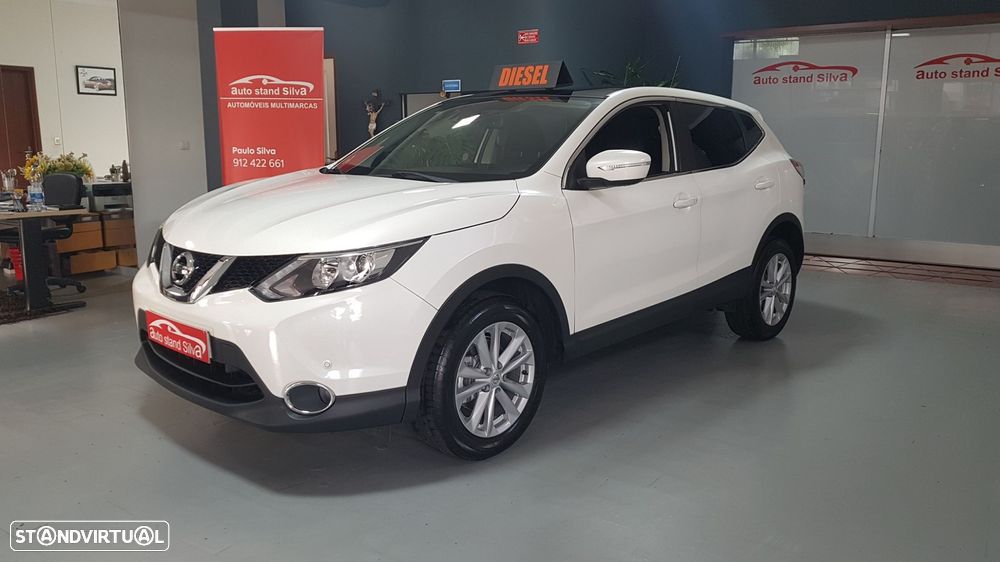 Nissan Qashqai 1.5 dCi N-Connecta - 1