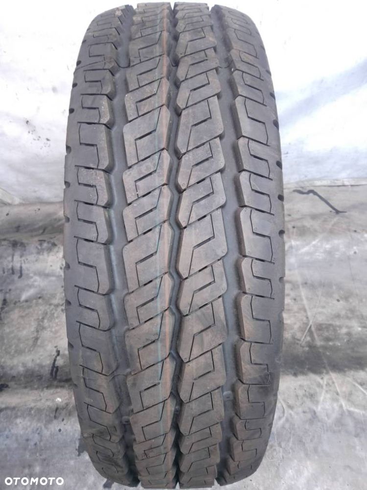Continental Vanco Camper 225/75 R16CP 116R 2022 - 1