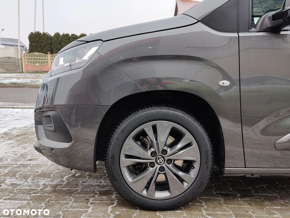 Toyota Proace City Verso Long 1.5 D-4D Business - 8