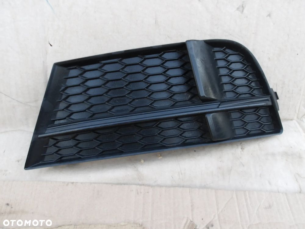 KRATKA ZDERZAKA LEWY PRZOD AUDI A3 8V S LINE LIFT 8V3807681AB - 2