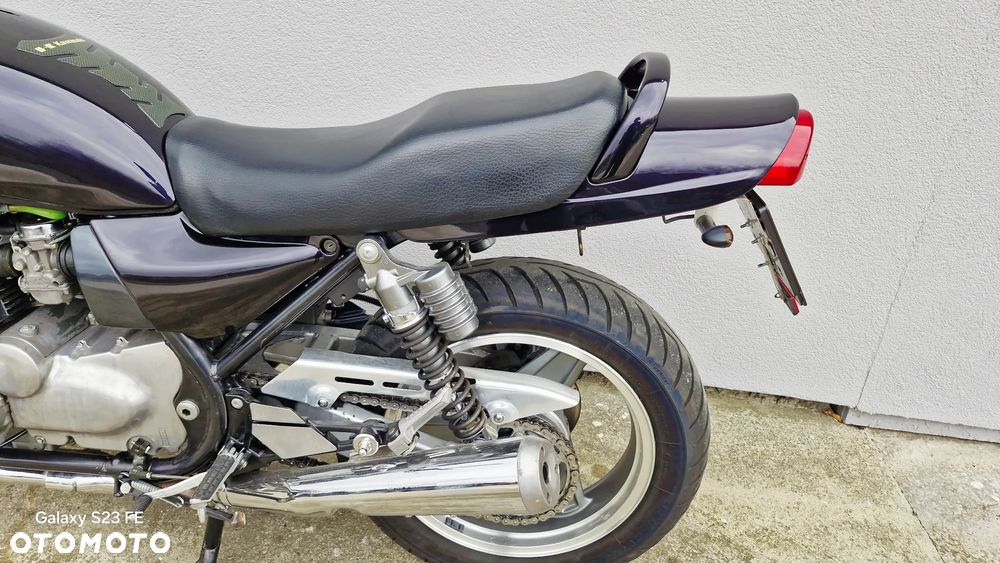 Kawasaki Zephyr - 20