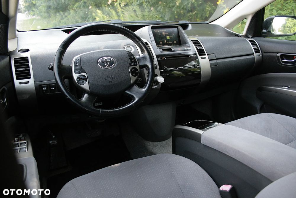 Toyota Prius 1.5 VVT-i Sol (nav) - 12