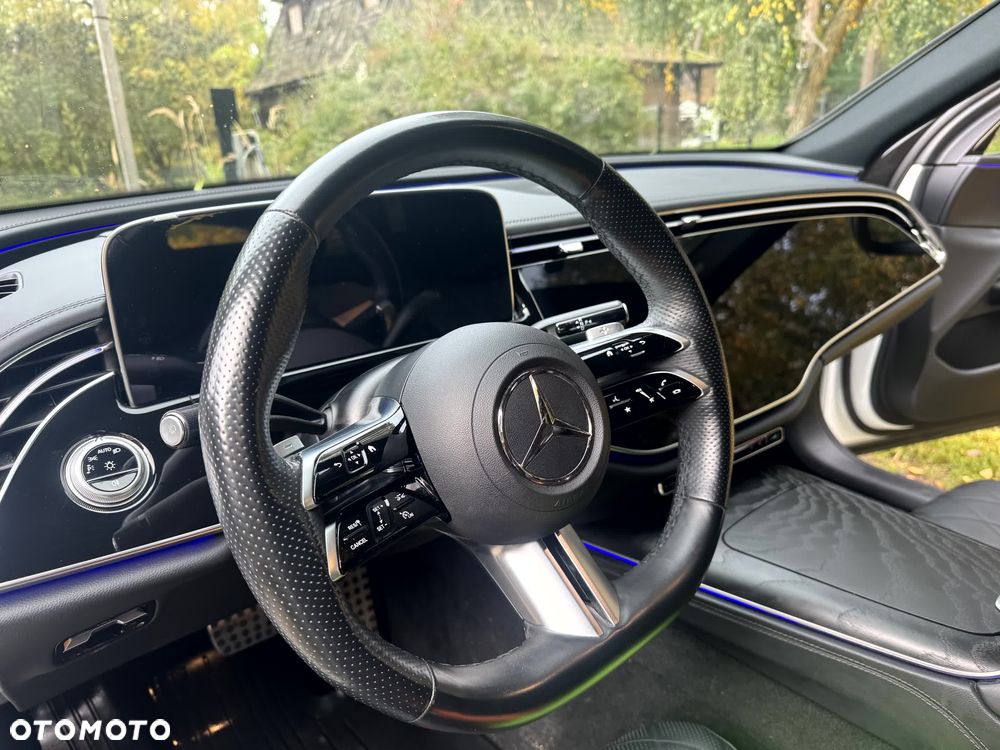 Mercedes-Benz Klasa E - 36