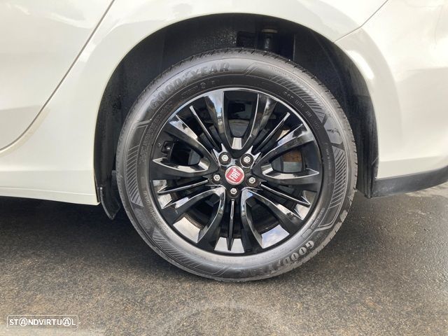 Fiat Tipo 1.3 M-Jet Street — fotografia 10