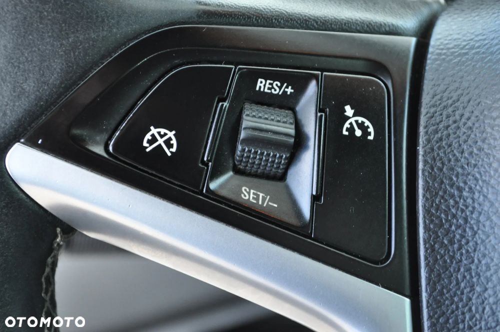 Opel Meriva 1.4 Innovation - 25