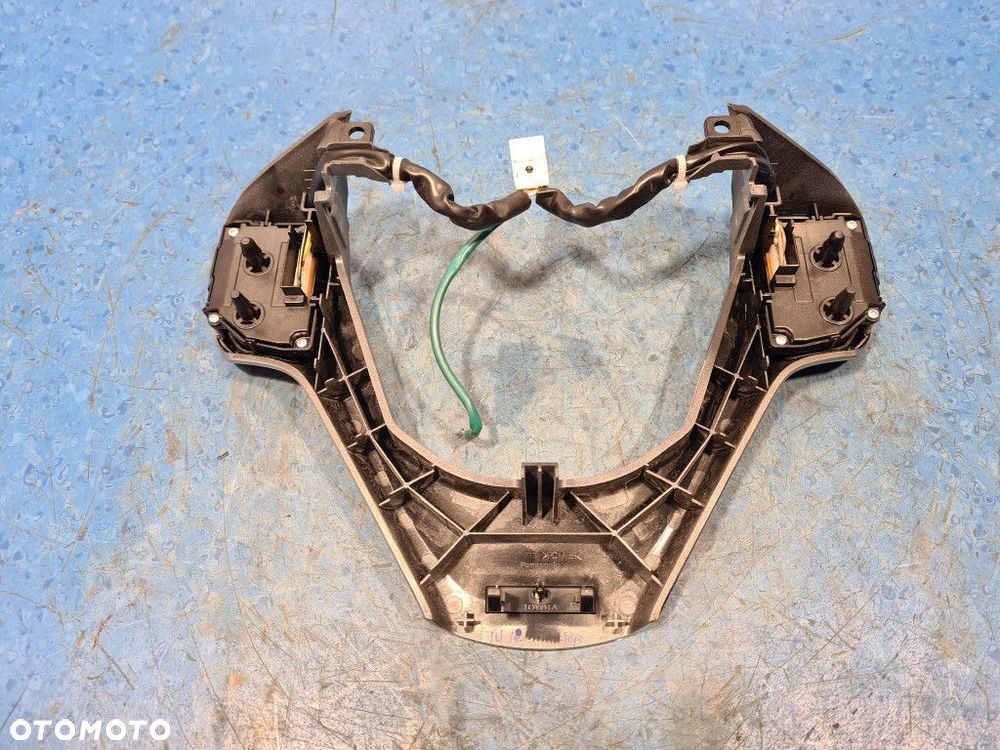 TOYOTA AVENSIS T27 LIFT 2012 PRZYCISKI MULTIFUNKCJI 45100-05520 - 6