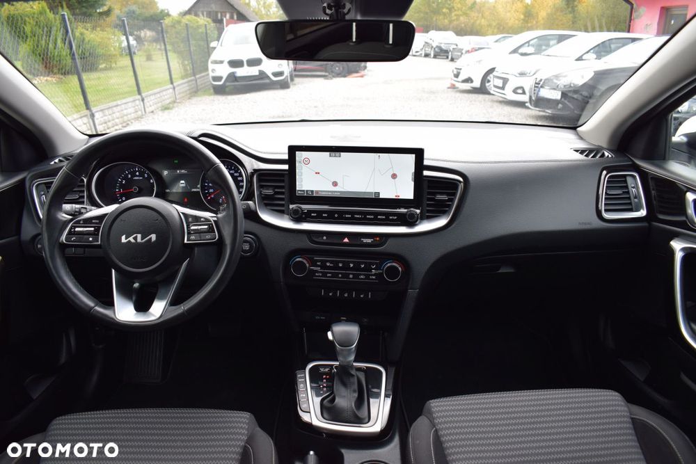Kia Ceed - 7