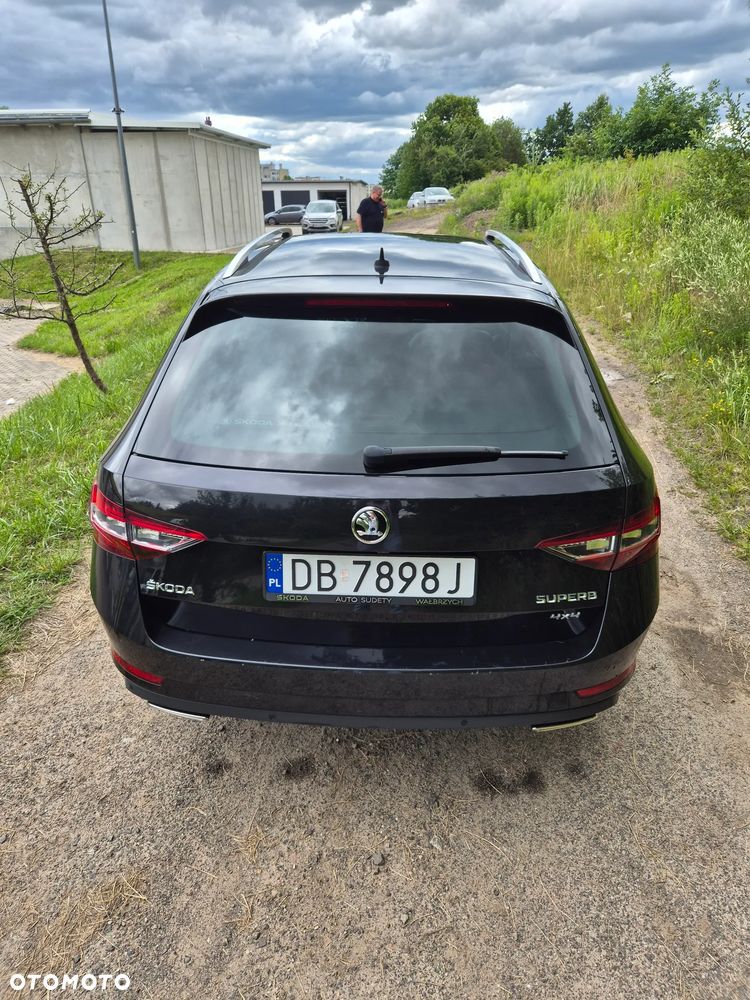 Skoda Superb 2.0 TSI 4x4 L&K DSG - 4