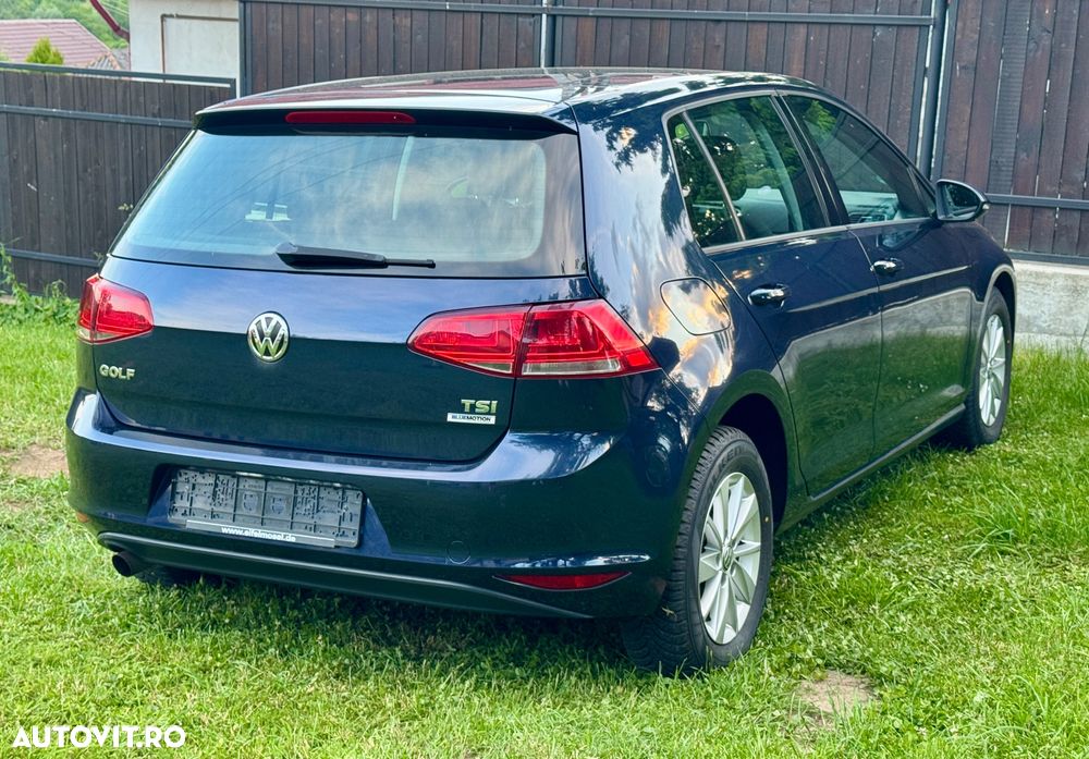 Volkswagen Golf - 16