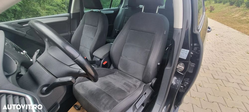 Volkswagen Golf 2.0 TDI DPF DSG Highline - 9