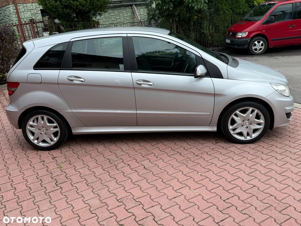 Mercedes-Benz Klasa B 180 CDI - 4