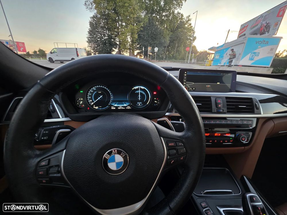BMW 320 Gran Turismo - 12
