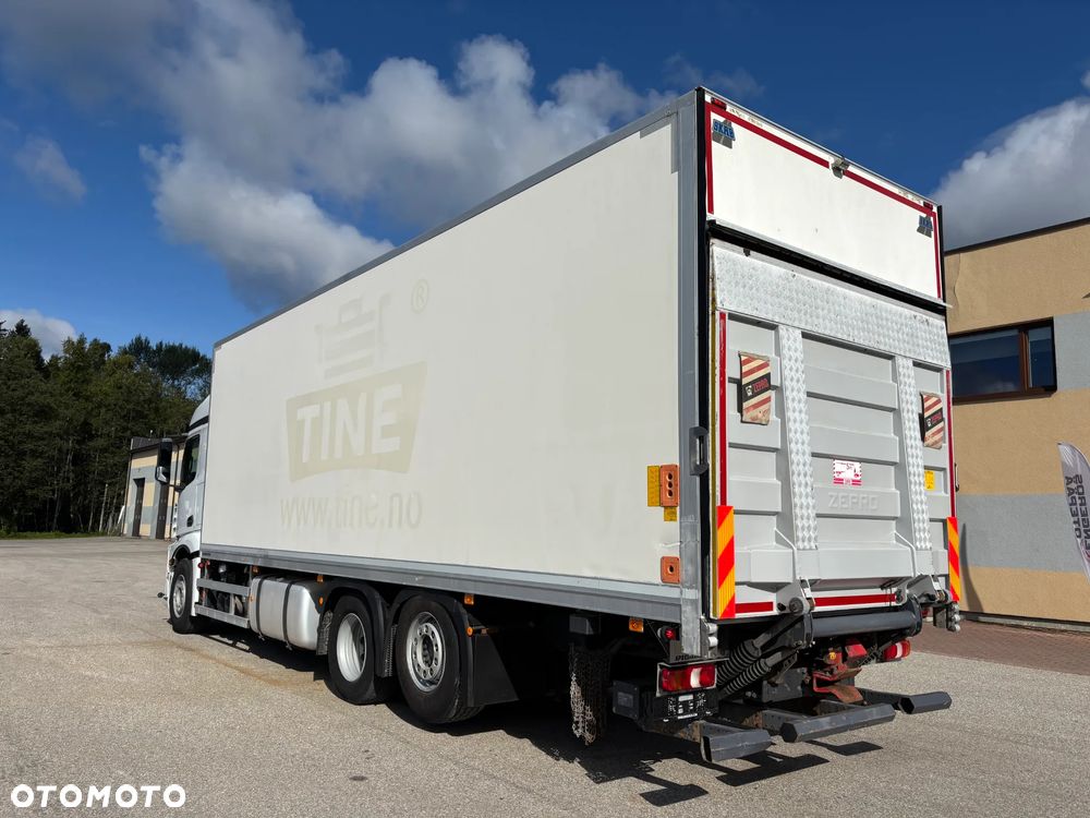 Mercedes-Benz ACTROS 2553L - 11