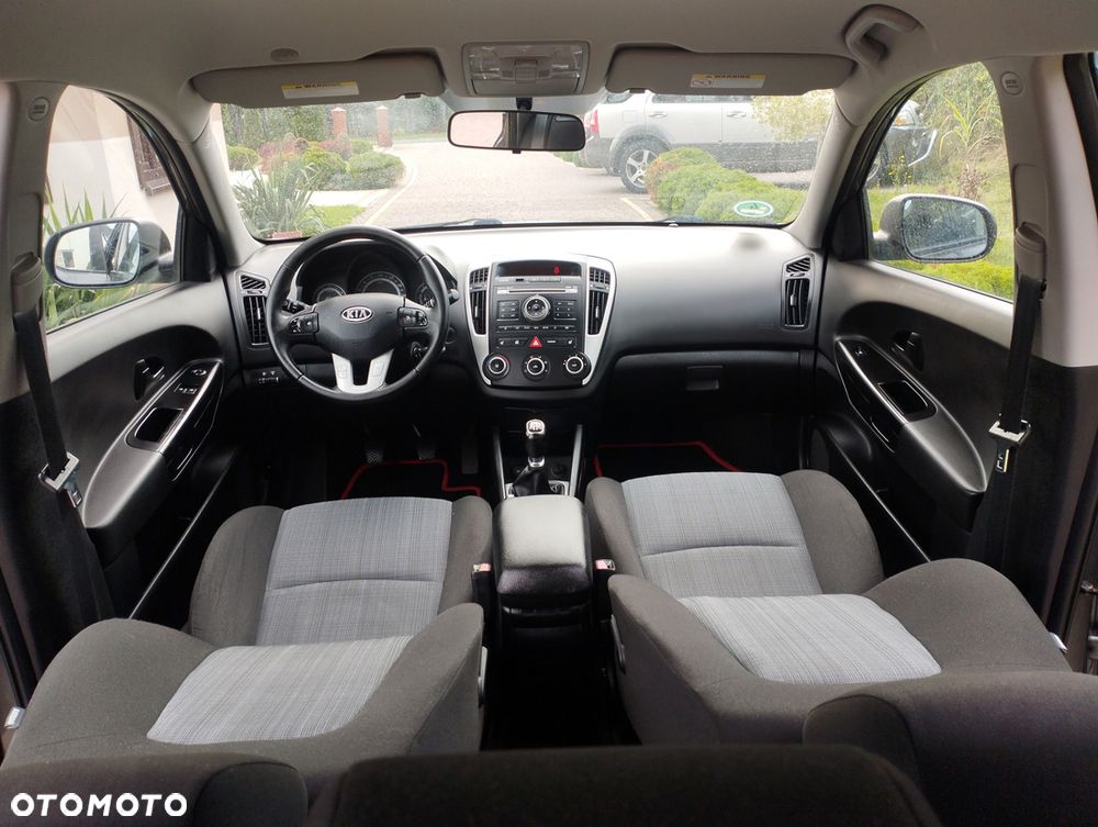 Kia Ceed 1.4 CVVT Spirit - 7