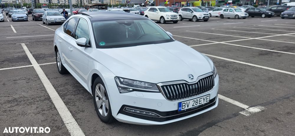 Skoda Superb 2.0 TDI DSG Style - 2