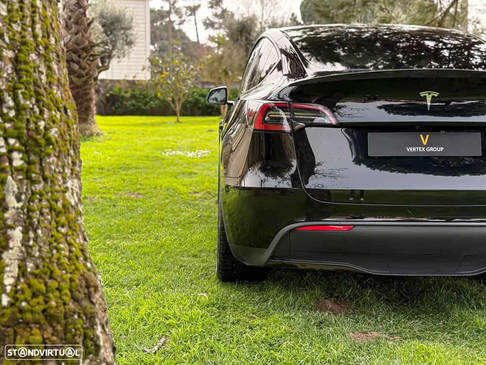 Tesla Model Y Performance Tração Integral - 14