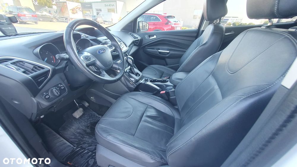 Ford Kuga - 13