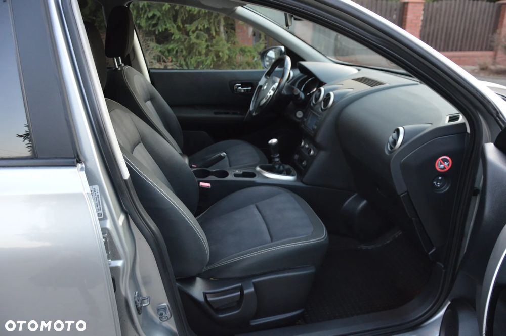 Nissan Qashqai+2 2.0 Tekna - 21