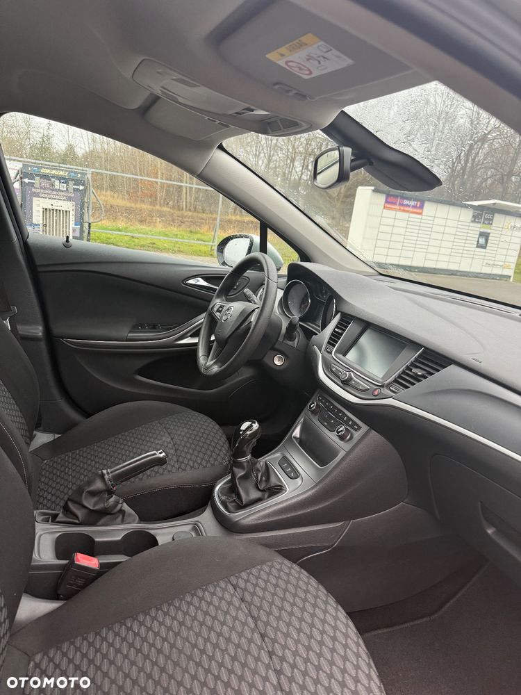 Opel Astra - 6