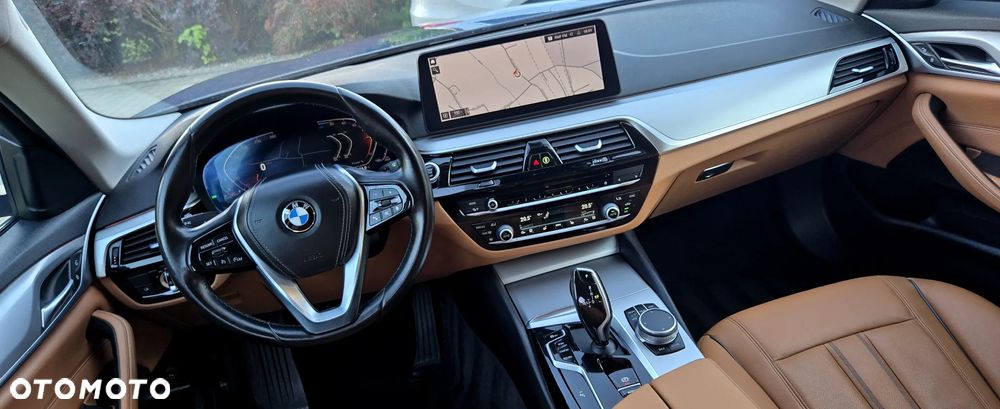 BMW Seria 5 520d Luxury Line - 35