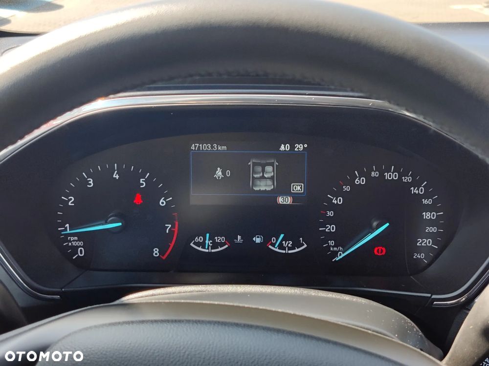 Ford Focus 1.0 EcoBoost Active Business - 10