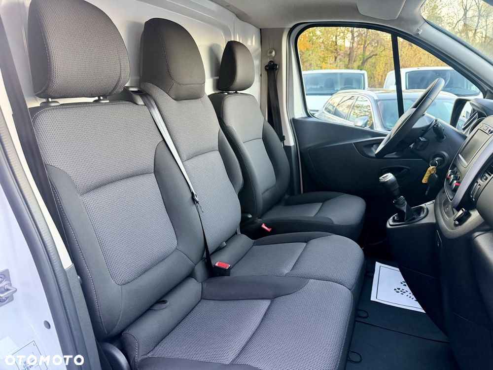 Renault Trafic L2H1 2.0d 145KM - 18