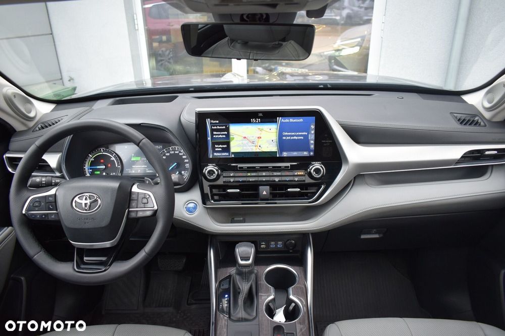 Toyota Highlander - 16
