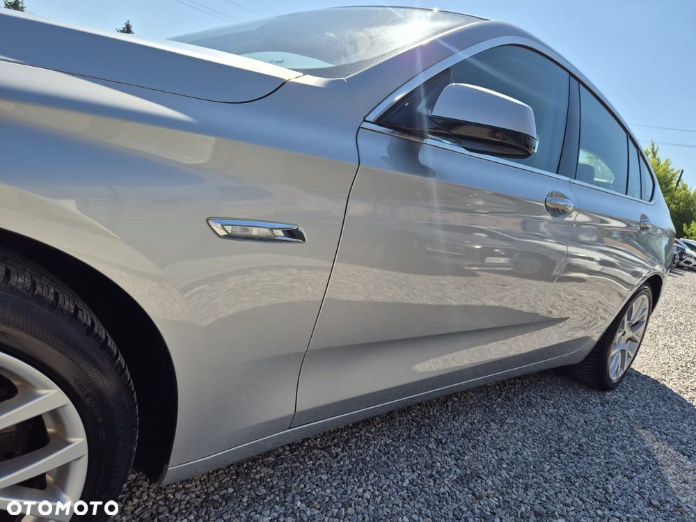 BMW 5GT - 19