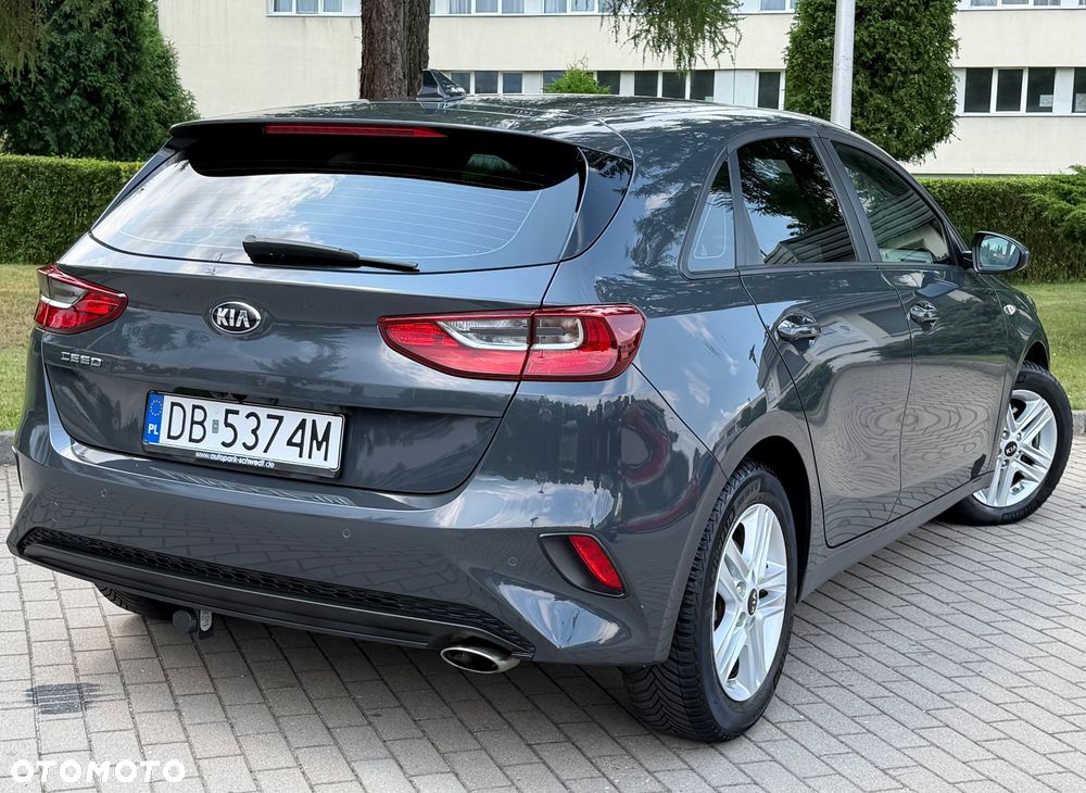 Kia Ceed 1.4 CVVT Dream-Team Edition - 4