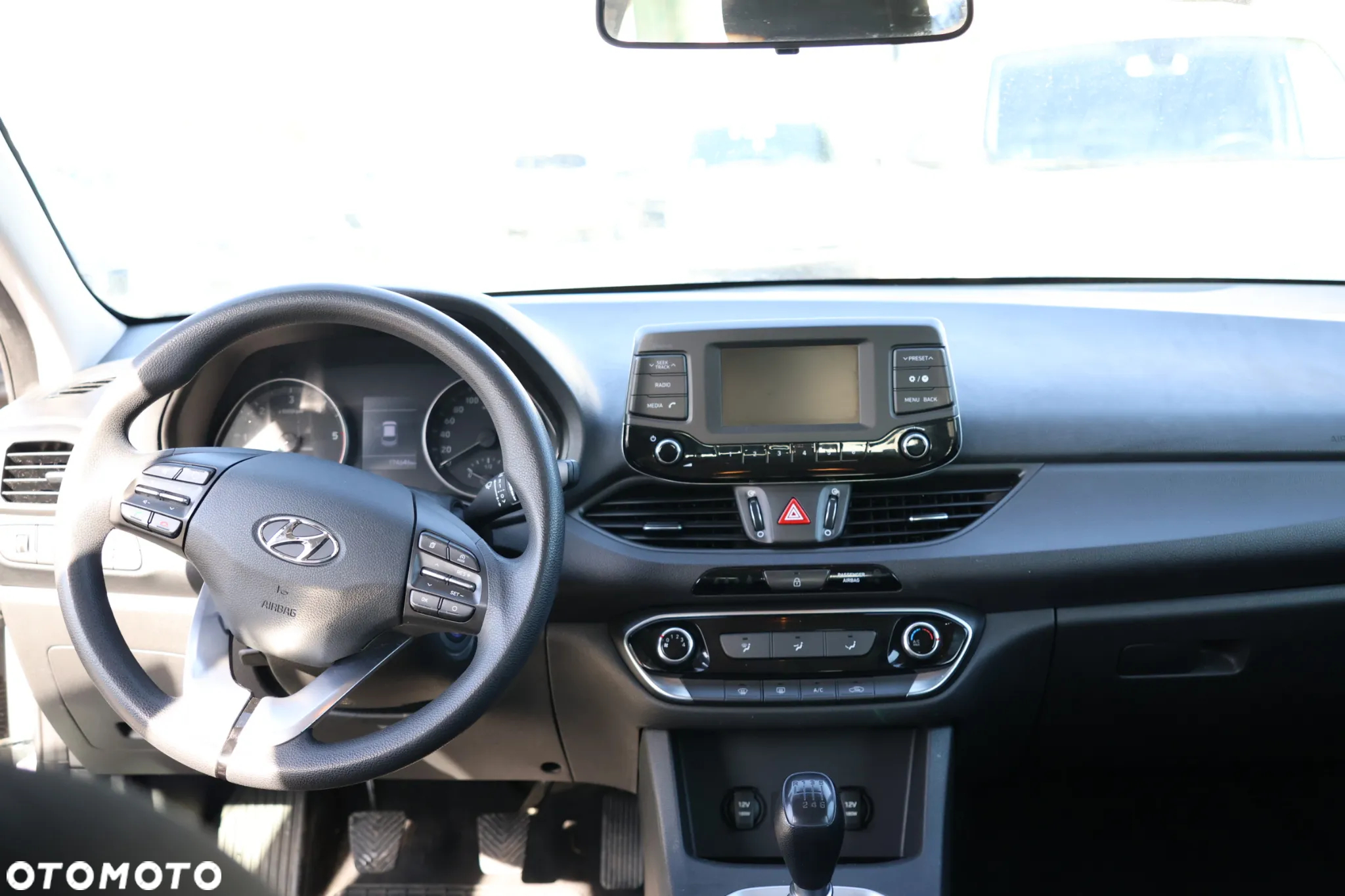 Hyundai i30 1.6 CRDI Trend - 12