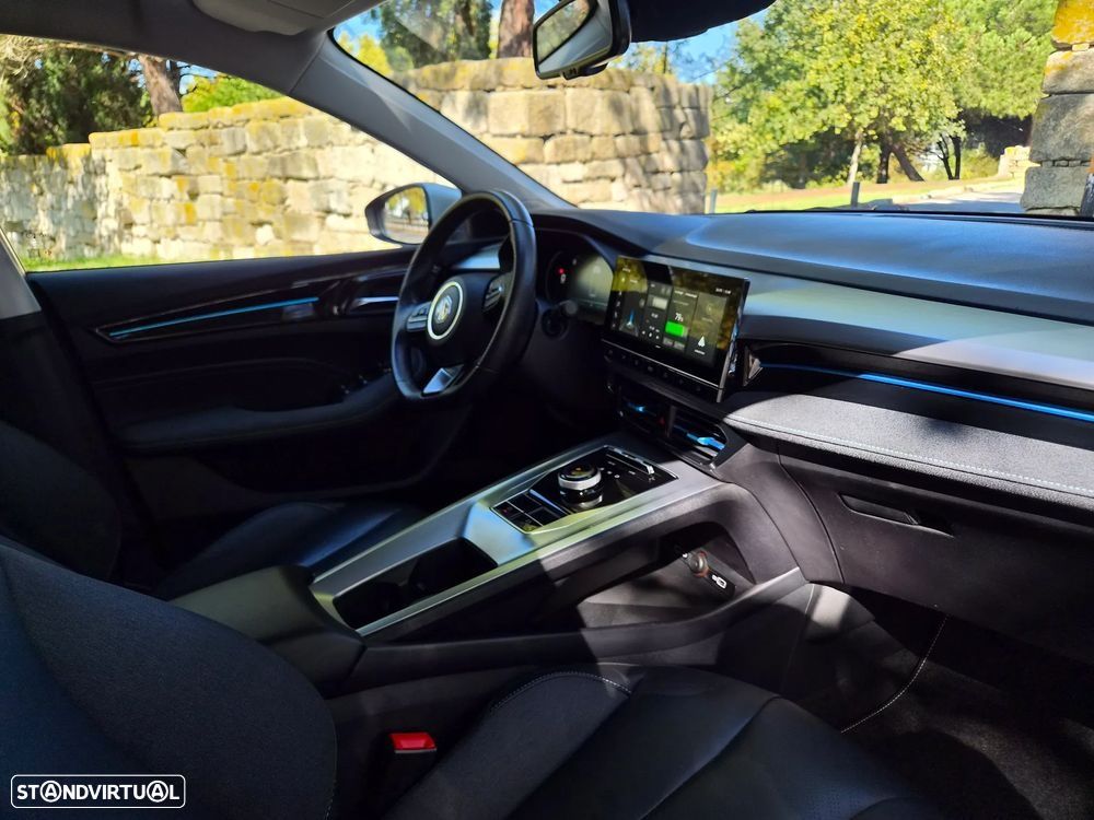 MG MG5 5 Standard Luxury - 19