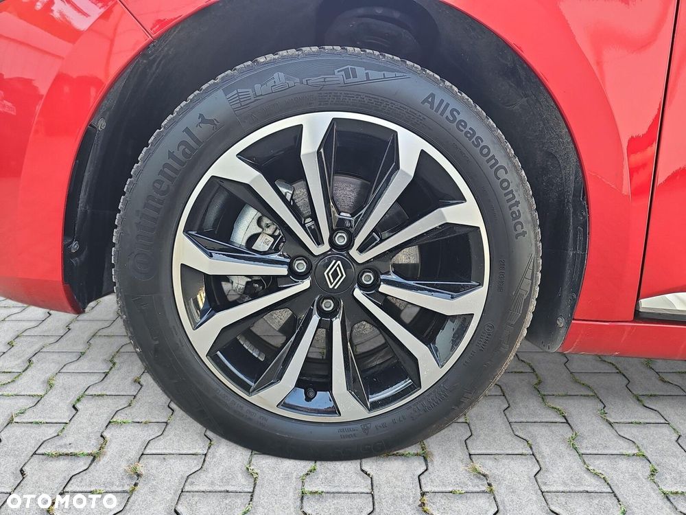 Renault Clio - 10