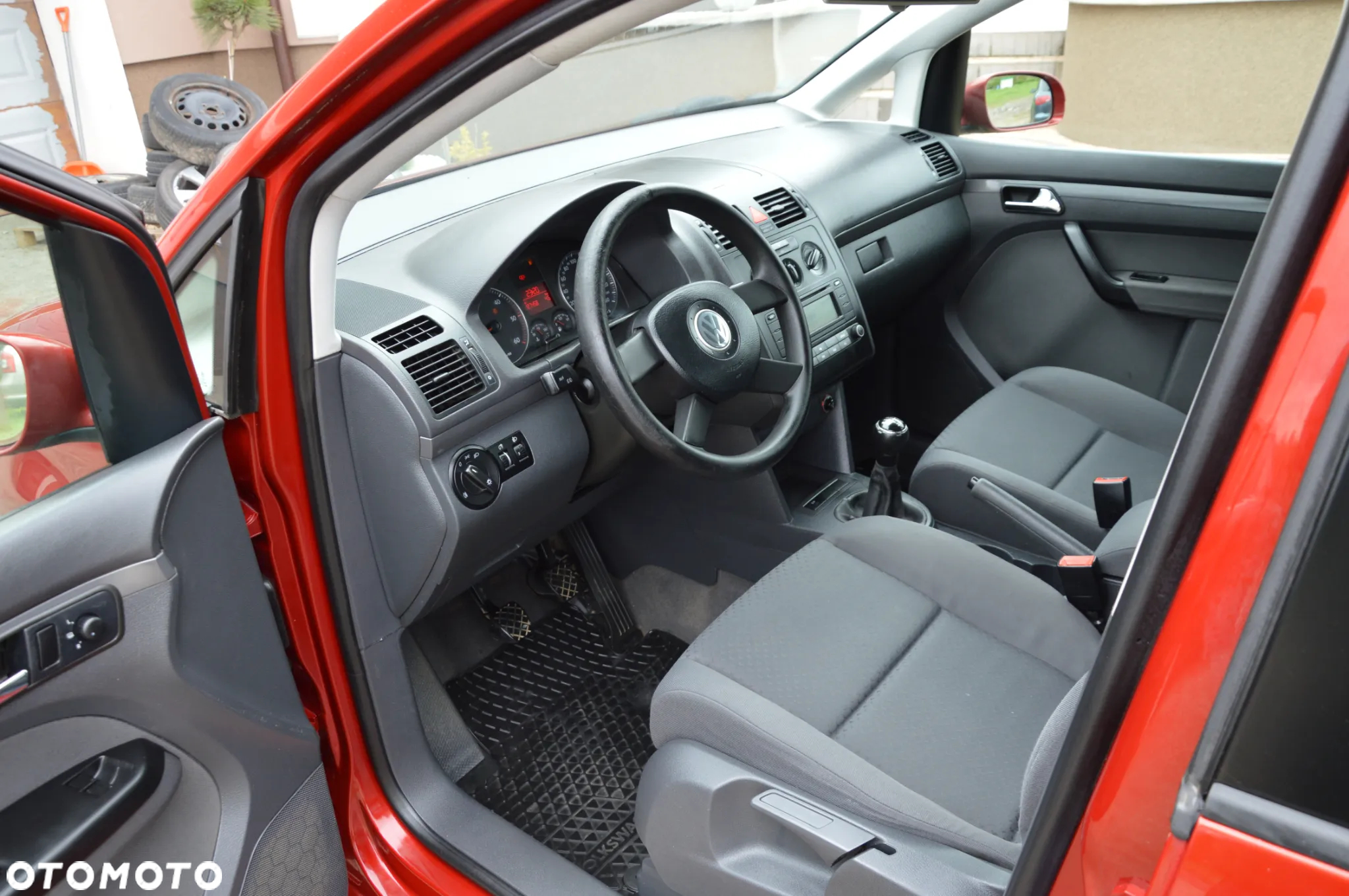 Volkswagen Touran 1.9 TDI Basis - 11