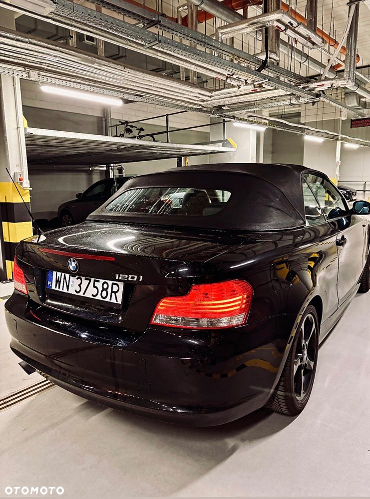 BMW Seria 1 120i - 4